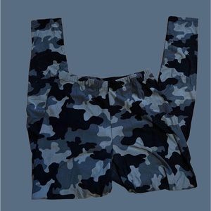 Camo leggings